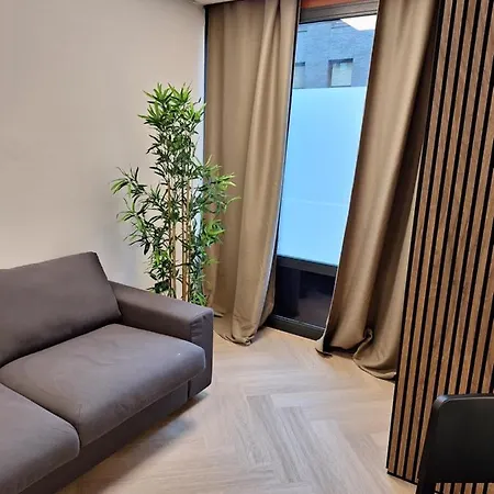 Perfect 14 H Center Rotterdam