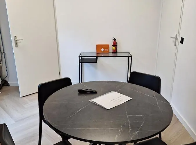 Perfect 14 H Center * Rotterdam