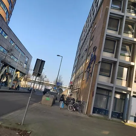 Perfect 14h Center Apartment Rotterdam